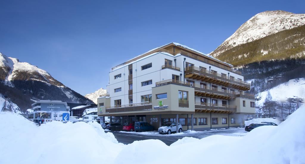 Hotel Baeckelar Wirt Superior Solden Ngoại thất bức ảnh